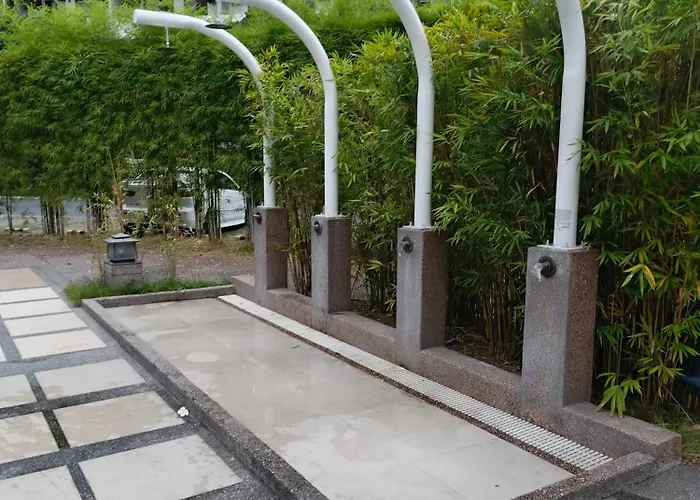 Runway Oasis Beside Airport Naia Terminal1,2&4